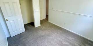 3 Bedroom 2.5 Bath Townhouse w/ 2-Car Garage! Gallery 29