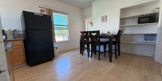 Spacious 3-Bedroom Midtown Home with Central A/C & Two Assigned Parking Spaces Gallery 46