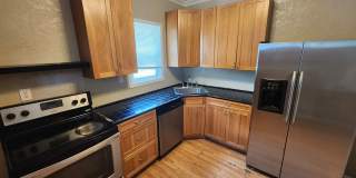 Furnished 3 Bedroom, 1 Bathroom Furnished 3 Bedroom, 1 Bathroom Gallery 4