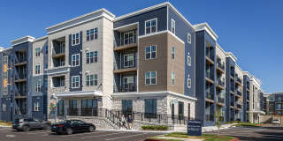 Viva Bene St. Peters - Senior Housing Gallery 12