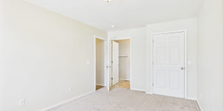 Bright & Spacious 3-Bedroom Apartment Gallery 12