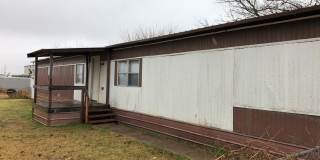 Trailer house; 3 bed, 2 bath Gallery 1