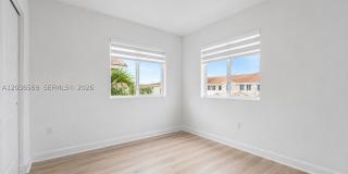 2448 SE 10th Ct Gallery 20