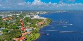 901 SE Riverside Drive Gallery 18