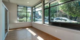 Square One Apartments Gallery 17