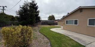 465 Stansbury Drive Gallery 12