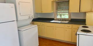 Promise Land North --  Charming 3 bedroom home in heart of Historic Walking District Downtown Morehead City! Gallery 15