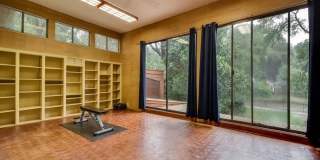 6 BEDROOM 6 BATH HOME W POOL 6 BEDROOM 6 BATH HOME W POOL Gallery 24