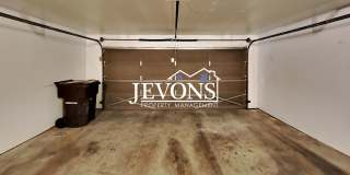 Enjoy this charming condo near Randall Park and Yakima Valley College, with water, sewer, and garbage included! Gallery 32