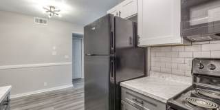 Crossings at Midtown Gallery 9