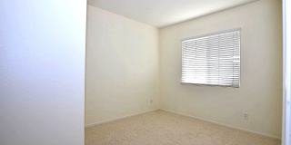 4Br/3-1/2 bathroom Home Gallery 17