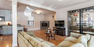 645 West Bittersweet Pl. Gallery 1
