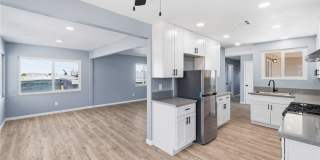 937 E Elizabeth Gallery 7