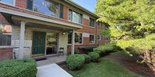 946 N Adams Road Gallery 1
