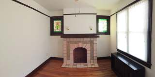 1 Bedroom House in Millvale with Off Street Parking Gallery 1