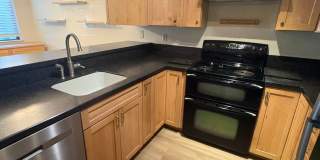 Charming Downtown Sonoma Condo – 2bd/1ba – Water & Garbage Paid! Gallery 13