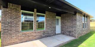 Newly built 4 Bedroom 3 Bath home in the Element! Available now! Gallery 24
