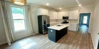 Beautiful 3/2 + office home for rent next to Brandon High School! Gallery 14