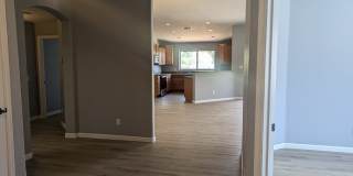 1206 West Prior Avenue Gallery 3