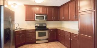 AUGUST PRE-LEASE Spacious 4 Bed, 2 Bath Minutes from Campus! Gallery 1