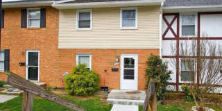 3 Bedroom 3.5 Bath Townhouse Gallery 1