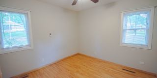 3BR Home on Large Corner Lot – NW Rochester Gallery 9