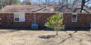 Awesomely Located 3 bedroom 2 bath Available! Gallery 35
