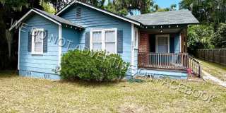 Lovely 2 bedroom / 1 bathroom home now available for rent! Gallery 1