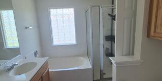 Spacious 3 bd home in a wonderful community. Gallery 22