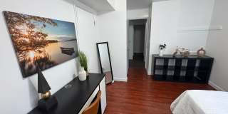 Spacious Private Furnished Room Downtown Salt Lake Amazing location Gallery 4