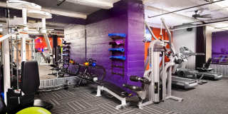 301 N CHARLES Street Gallery 26