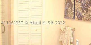 6365 Collins Ave Gallery 12