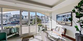 2Bd 2Ba Spacious Newport Bay Front Condo Gallery 35