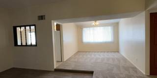 AVAILABLE NOW! 3 Bedroom, 2 Bath Huge Home Gallery 8