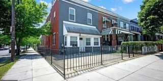 Charming 3BR Apartment in Washington, DC Gallery 3