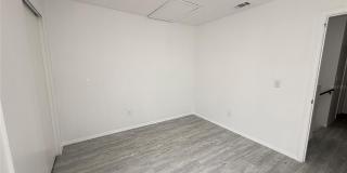 72 LAKEPOINTE Circle Gallery 46