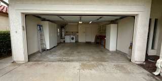 Spacious 4 Bedroom House with Large Fenced Yard! Landscaping Included! Two Car Garage! Gallery 37