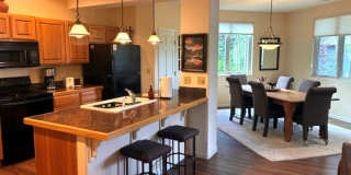 Winter Seasonal Rental - 54 Ensign Drive Gallery 1