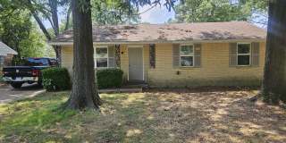 2213 Fairfield Dr Gallery 1