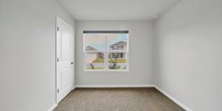 1035 Limpkin St, Crestview Gallery 8