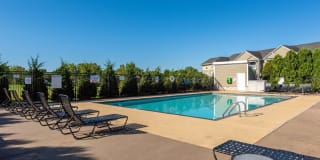 Alexis at Perry Pointe Gallery 25