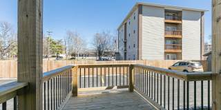 806 South Avenue Gallery 15