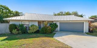 552 SW Banks Terrace Gallery 1