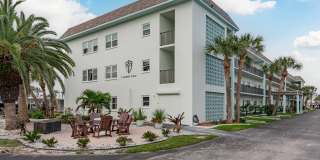 8 Glencoe Place - 104Unit 104 Gallery 1