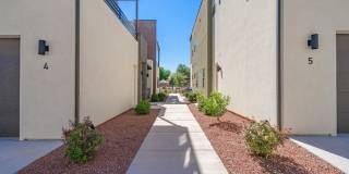 LUXURY GOLF COURSE CONDO - FULLY FURNISHED Gallery 4