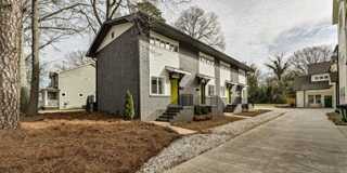 215 South Gardner AvenueUnit 2 Gallery 1