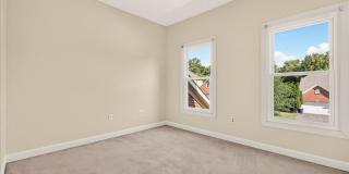 6430 BELLEVUE Place Gallery 28