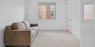 11673 N 136th Street Gallery 21