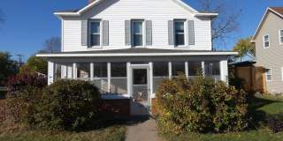 137 N Wacouta Avenue Gallery 1