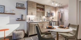 The Kelvin Gallery 39